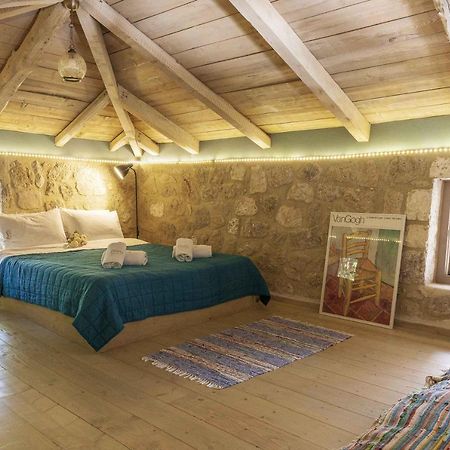 Mounty Island Villas-Nefeli Lazarata Exterior photo